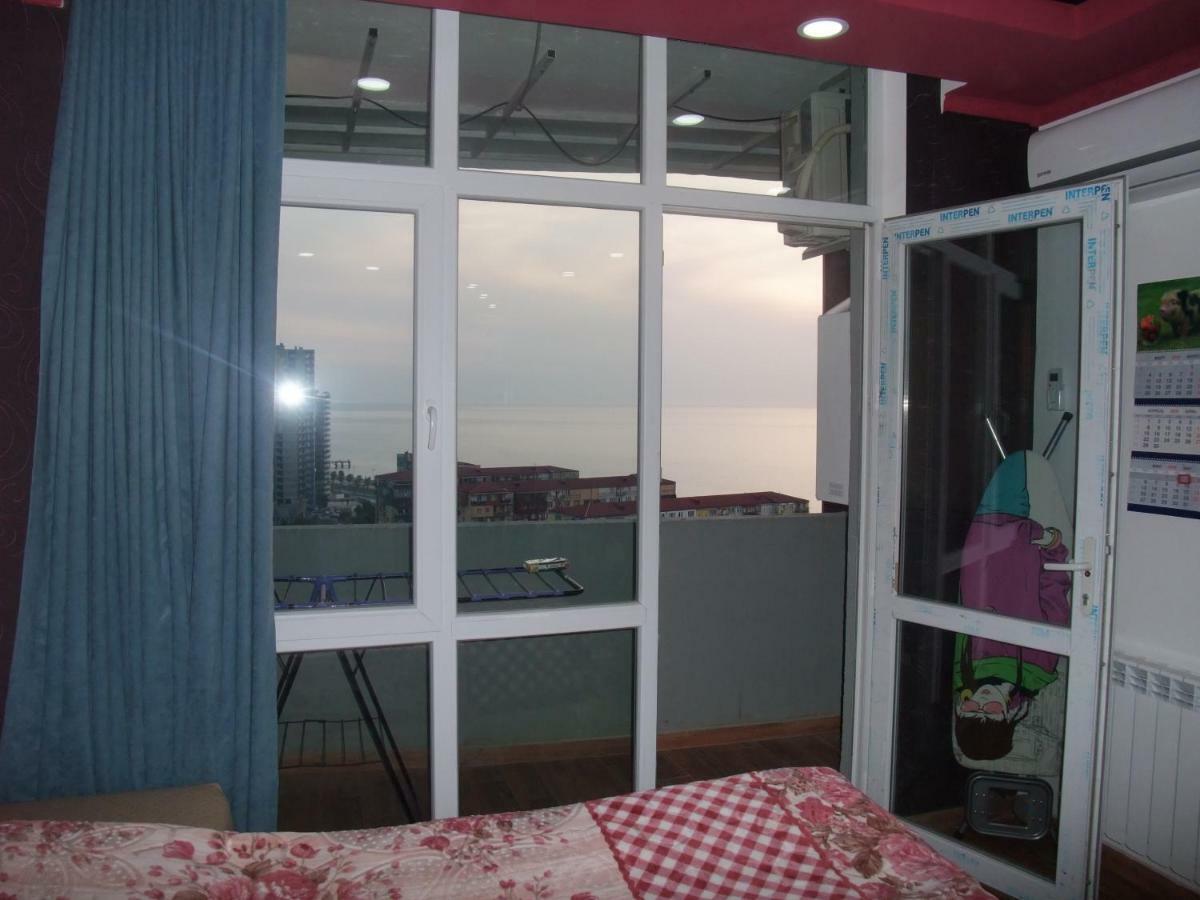Apartment With Black Sea View Batumi Exterior photo